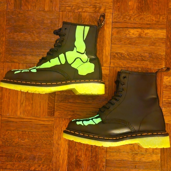 Made in Asia Doc Marten boot - Picture 5 of 10